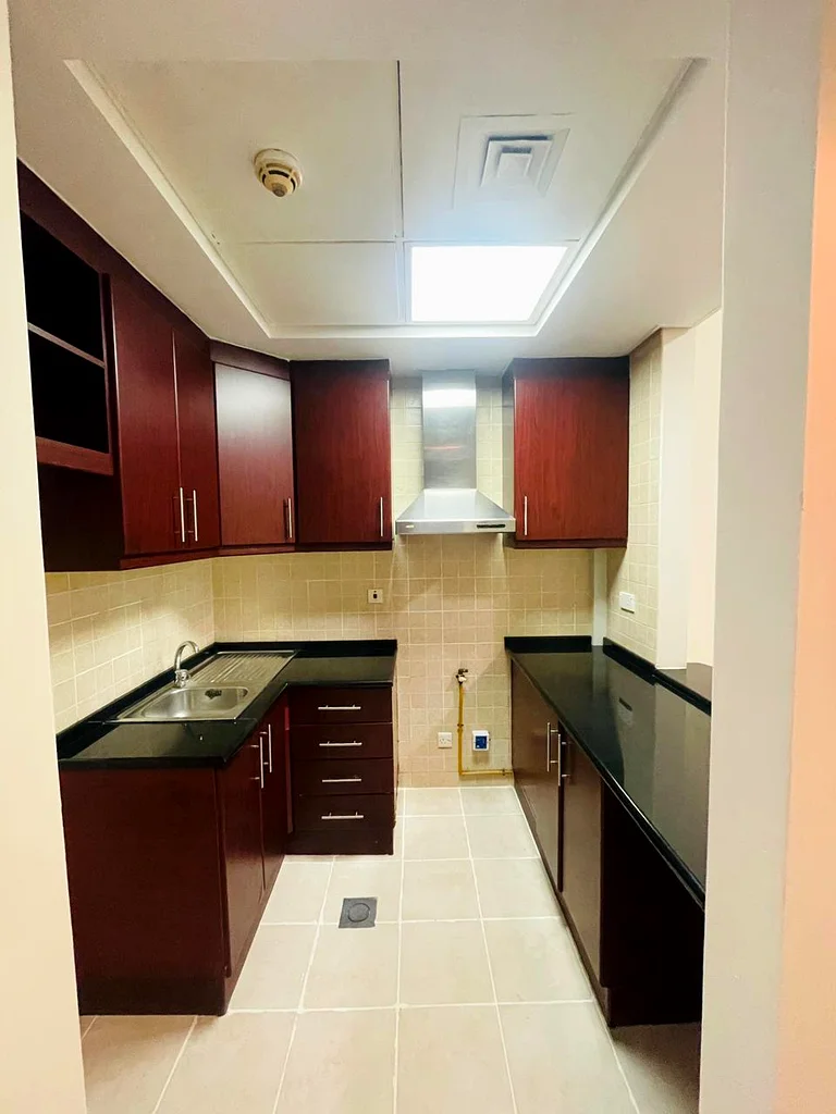 READY TO MOVE UNFurnished STUDIO MED 58 | Prime Location63730891753219114
