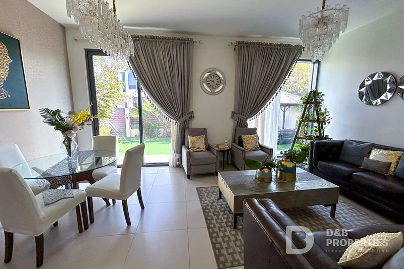 Large Layout | Vacant Now | Corner Unit63761147897219110