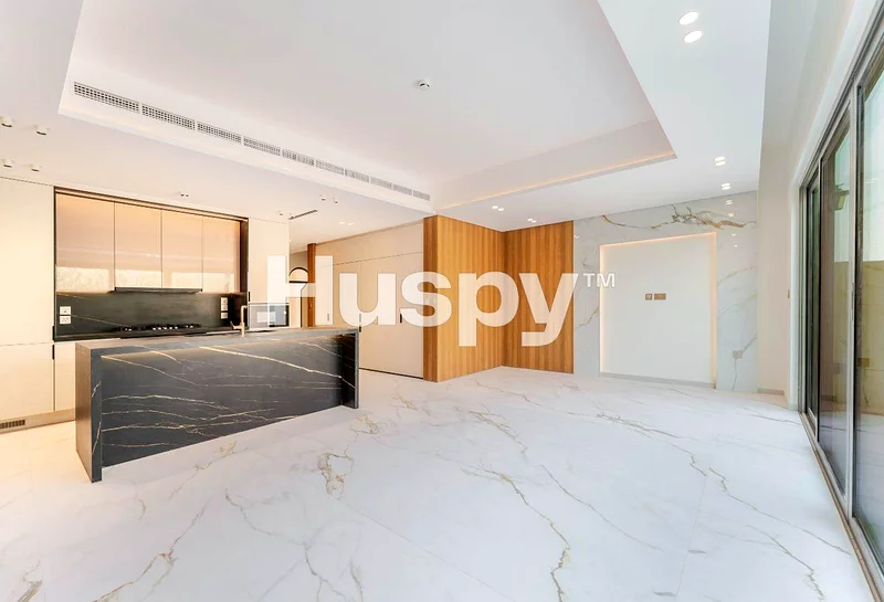 Vacant | Ellie Saab Design | Open Layout63727973640323111