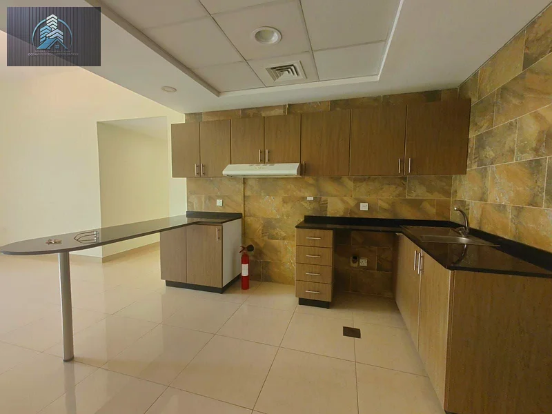 Spacious 2bhk good finishing with All facilities Rent is 90k63731648319746112