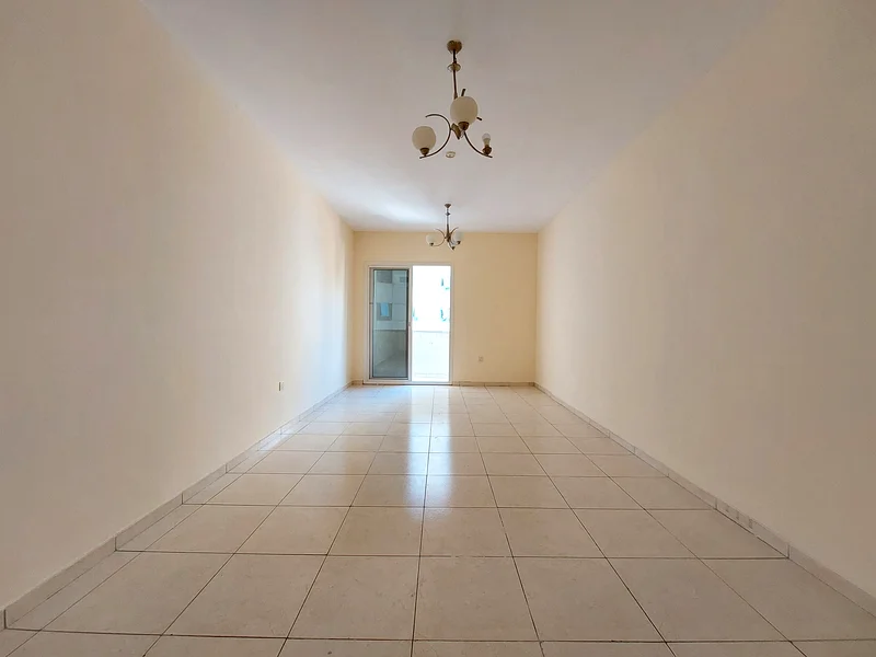 No commission 1bhk very big apartment with balcony Ready to move  hot offer63707784409601114