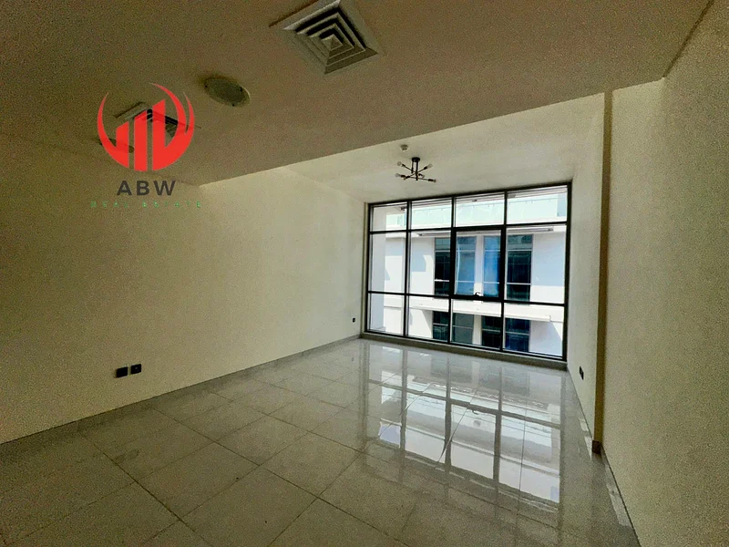 واسع | منزل دافئ | غير مفروش63804344105731110