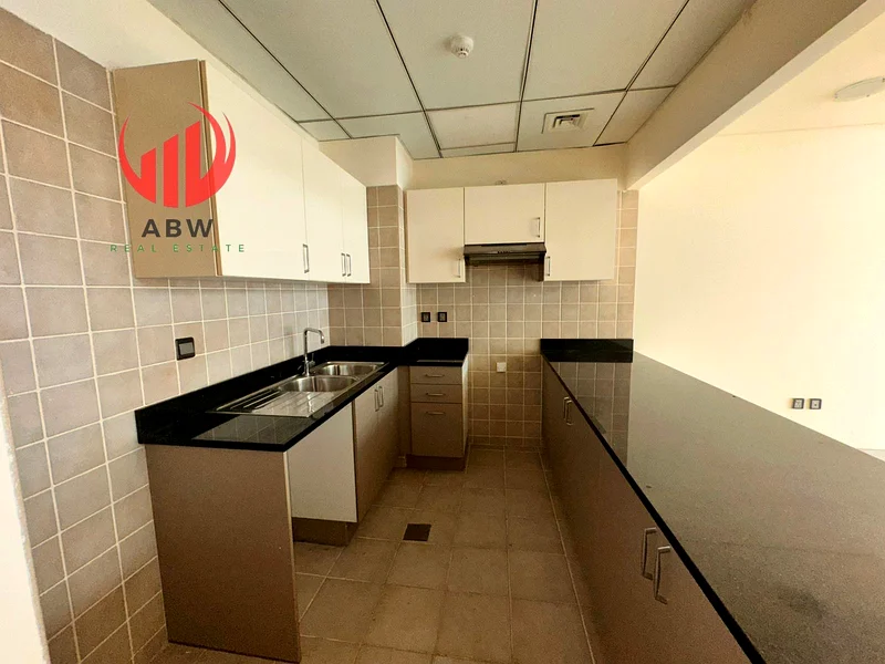 واسع | منزل دافئ | غير مفروش63804344105731112