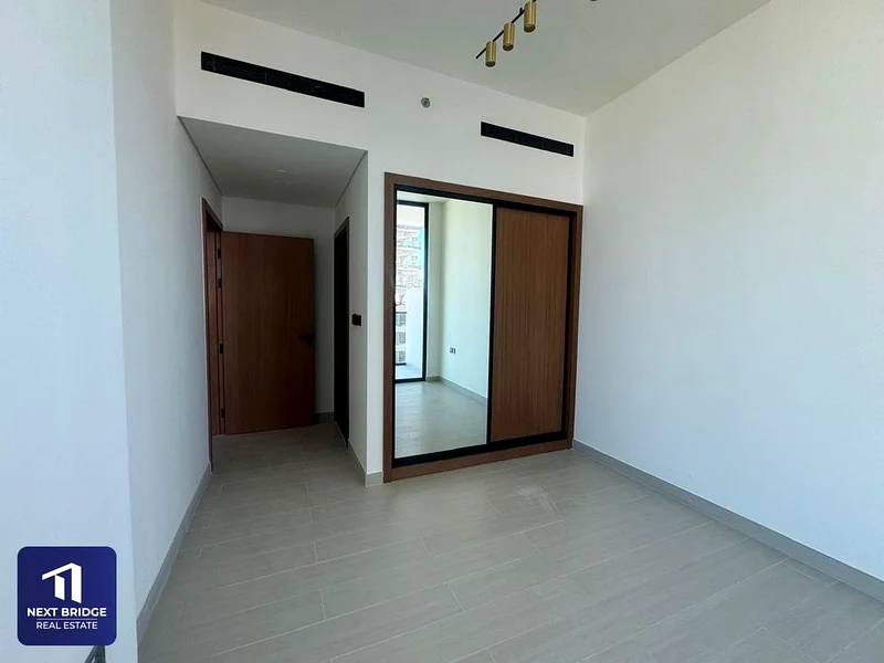شقة ب studio | واسعة | موقع متميز63798927081985113
