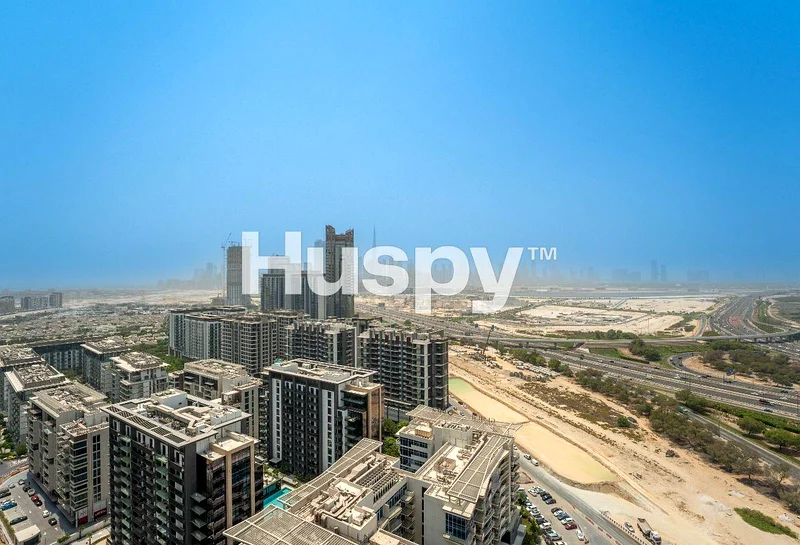 الطابق العلوي | إطلالة على خط السماء | شاغر64018524181763110