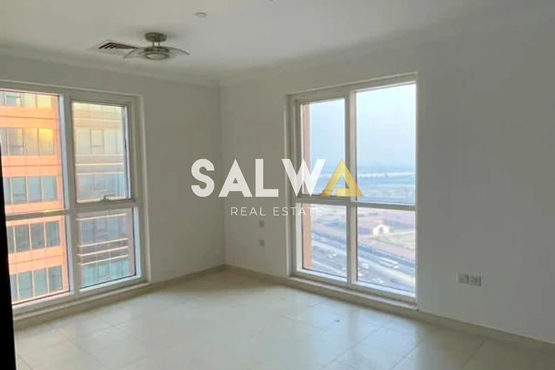 Partial Burj Khalifa & Stables View63790231730819110