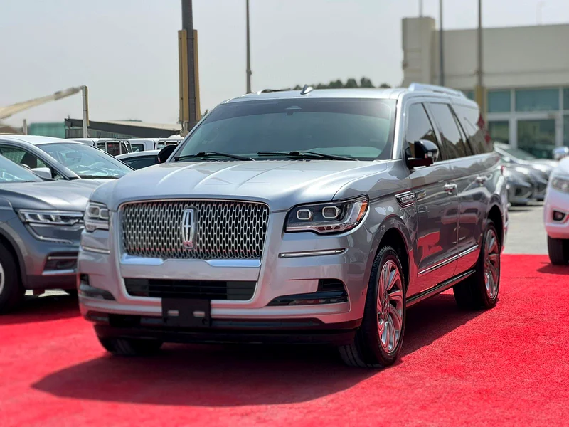 2022 | Lincoln Navigator Presidential Edition | GCC | V6 | Ref#83863699026450817112
