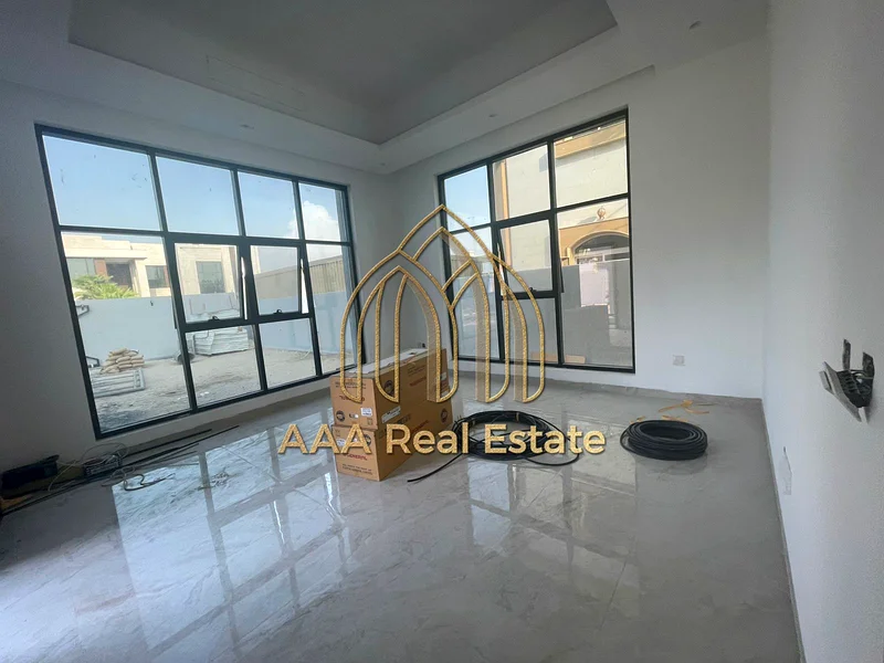 BRAND NEW | MODERN STYLE | PRIME LOCATION63743312120195110