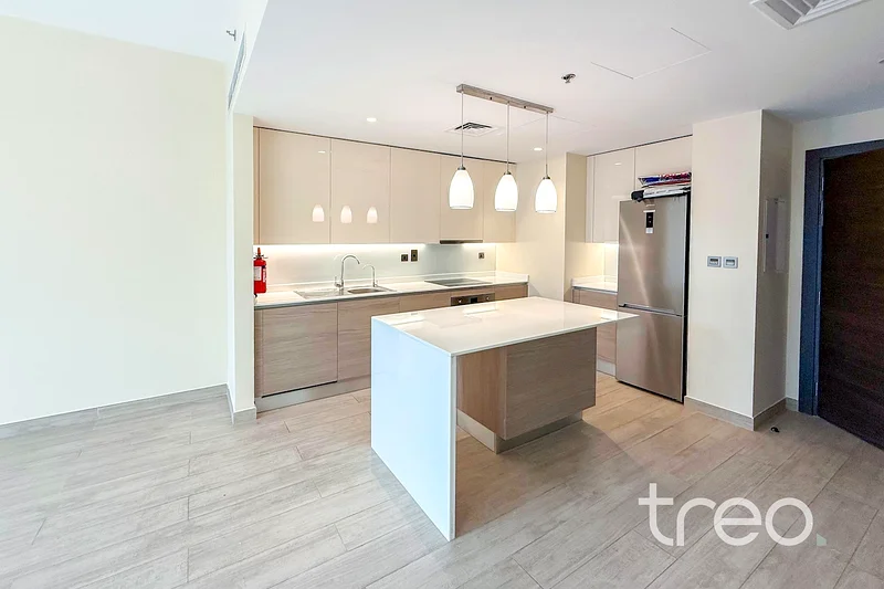 Rare Layout | Spacious Apartment | Semi-Furnished63764186346115112