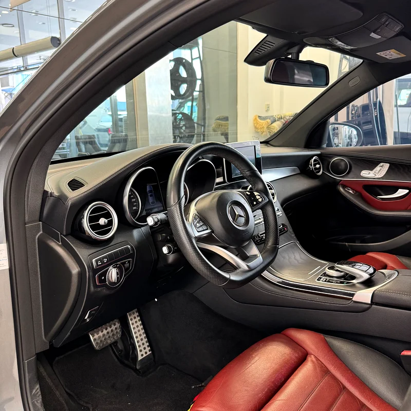 MERCEDES GLC250 4MATEK / 2018 / GCC / SUPER CLEAN63699042395139112