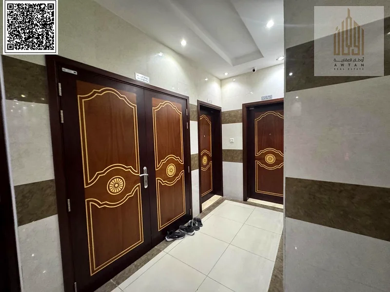 مبنى تجاري للبيع في الجرف 16، عجمان الطابق الأرضي وطابقين وسقف63868309645569114