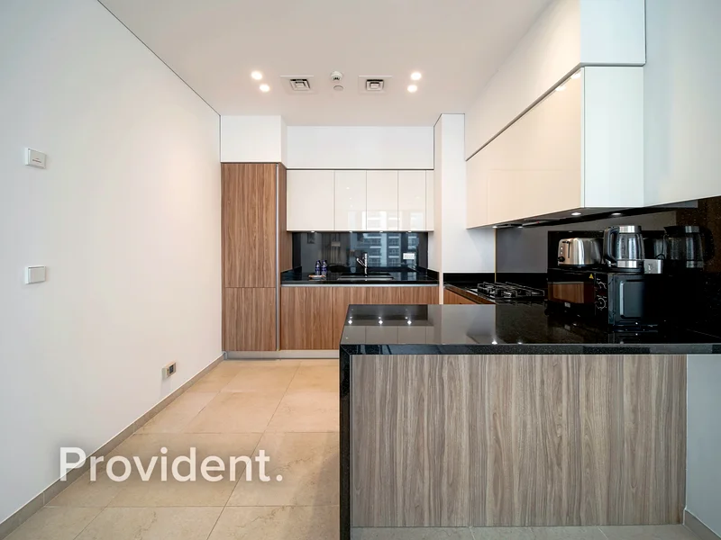 Spacious 1BR | Great Location | Fully Furnished63788654134658111