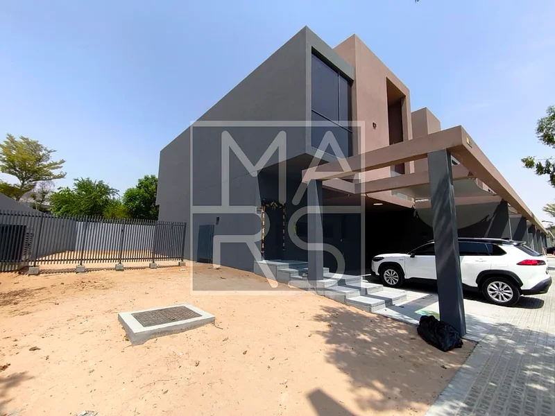 تخطيط واسع | 03 غرف نوم مع غرف خادمة وحديقة | حياة عصرية |63700109638529111