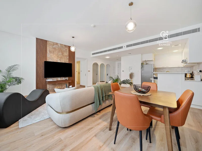 Prime Location | Fully Upgraded | Fully Furnished63925153993602113