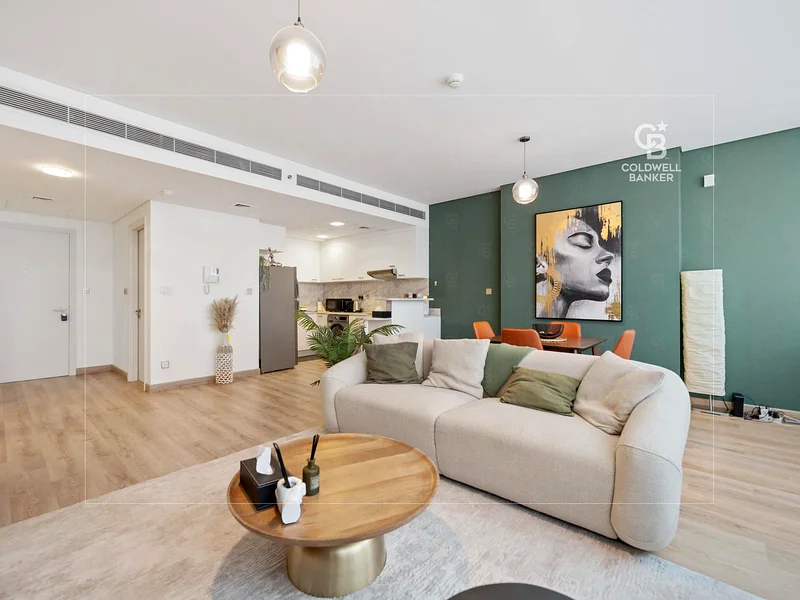 Prime Location | Fully Upgraded | Fully Furnished63925153993602112