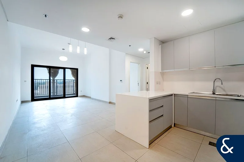 1 Bed + Study | Vacant Now | Open Views63926733935873110