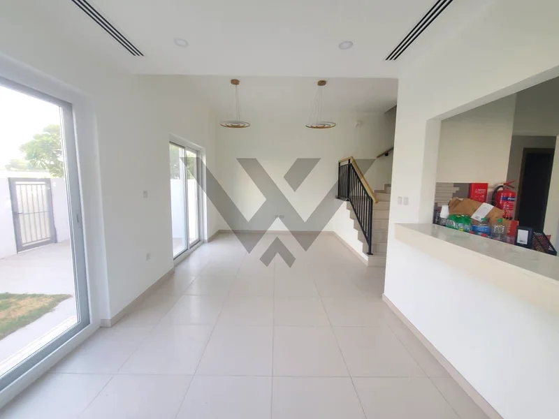 Vacant | Single Row | Great Location63735671763713113