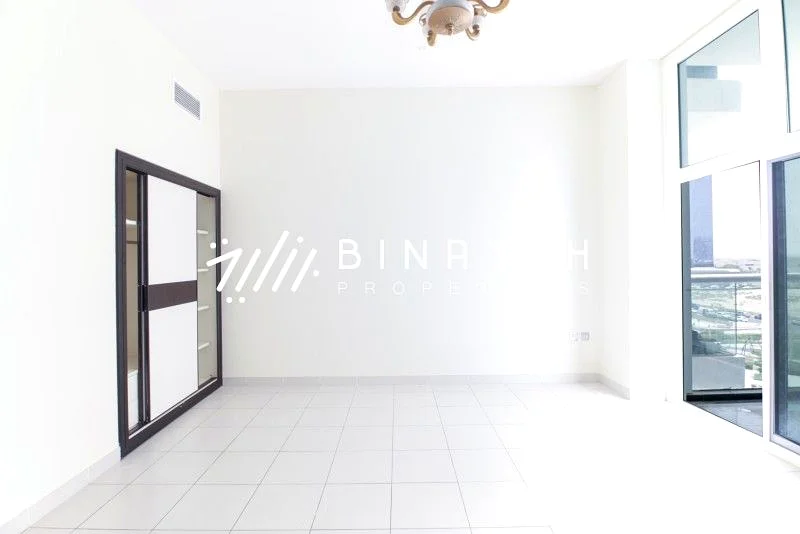 Vacant | Large Studio | Ready to move in63725465162497111