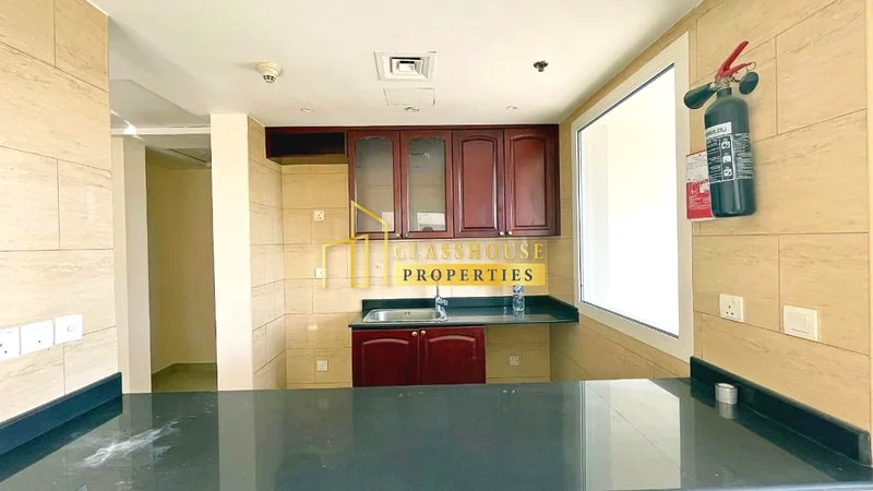 شقة بغرفة نوم واحدة بإطلالة مذهلة على البحيرة للبيع في RB163859833769859112