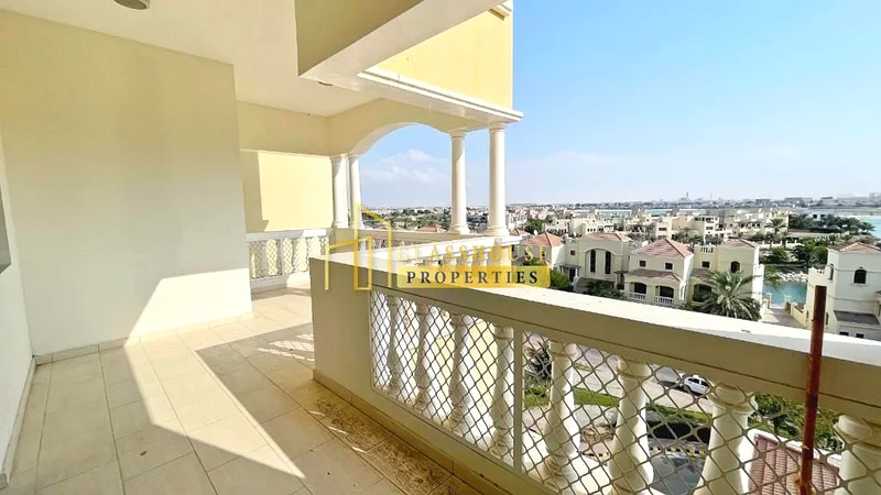 شقة بغرفة نوم واحدة بإطلالة مذهلة على البحيرة للبيع في RB163859833769859114