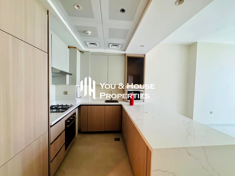 High Class Apartment I Brand New & Spacious I Close To Exit63784244306562112
