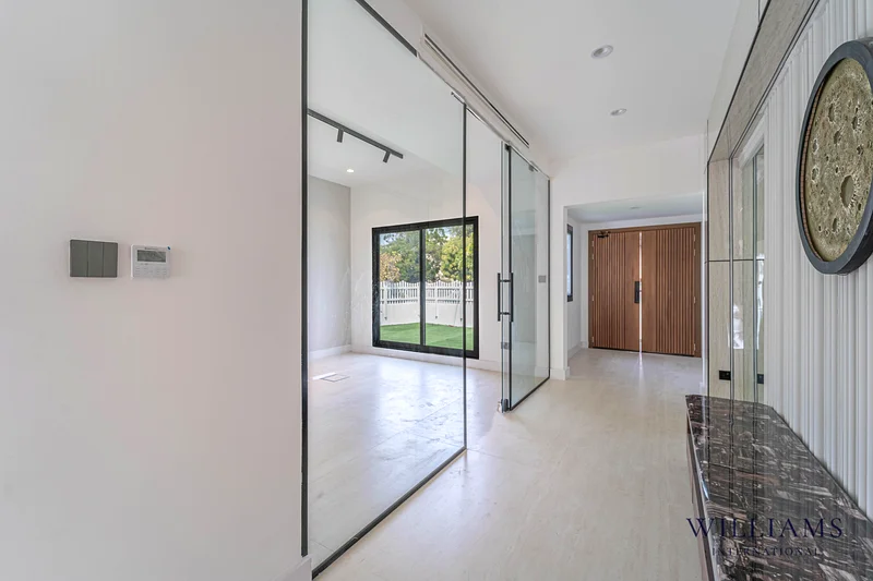 TYPE 2 | LAKE VIEW | ONE OF A KIND63917283871747111