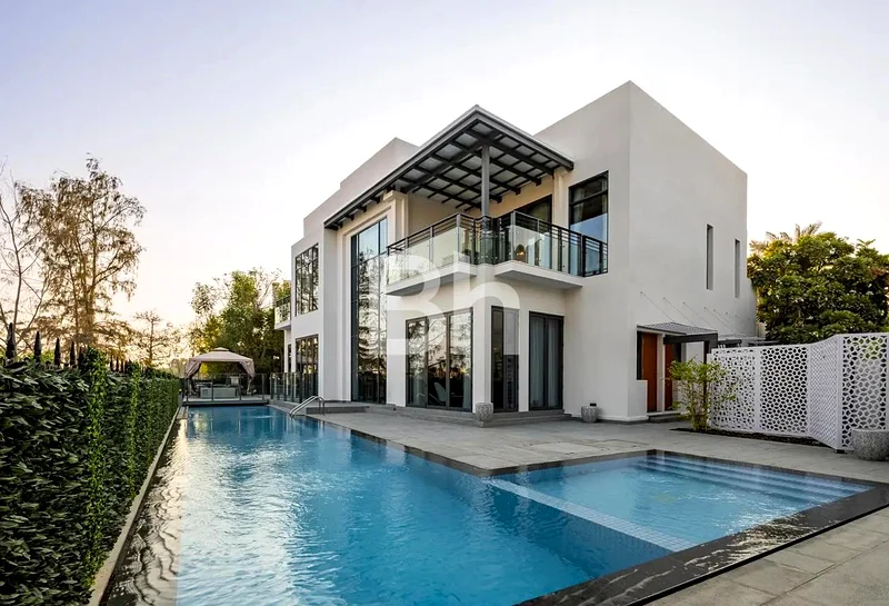 6BR Furnished | Lake View | Private Pool | Upgraded63724602269699110