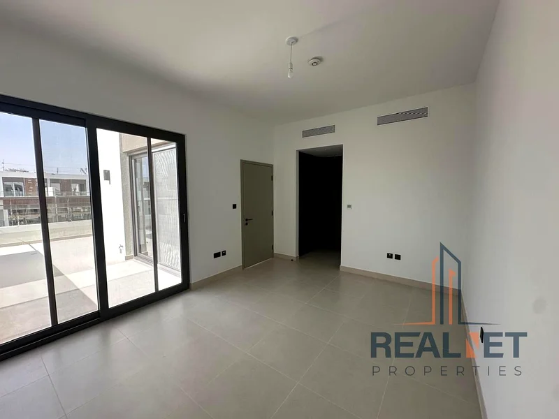 4beds | Twin Villa | Single Row | Ready63806793581442111