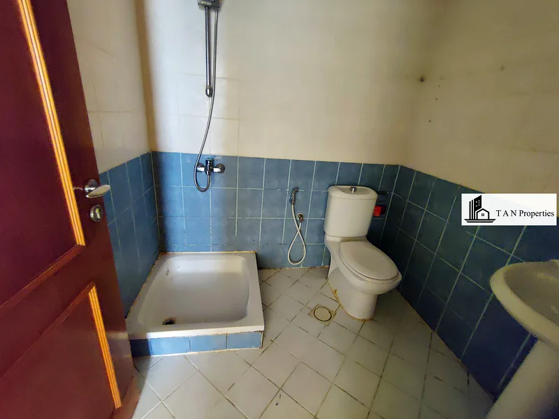 2 BHk with Balcony || For Family || All Amniteis  ||63768845989891113