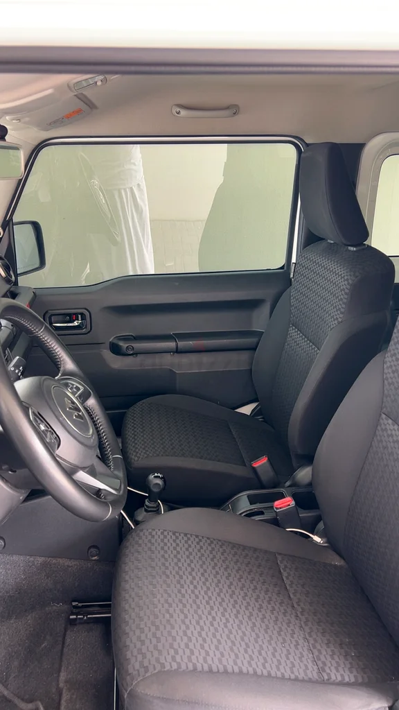 Suzuki jimny63699028980994111