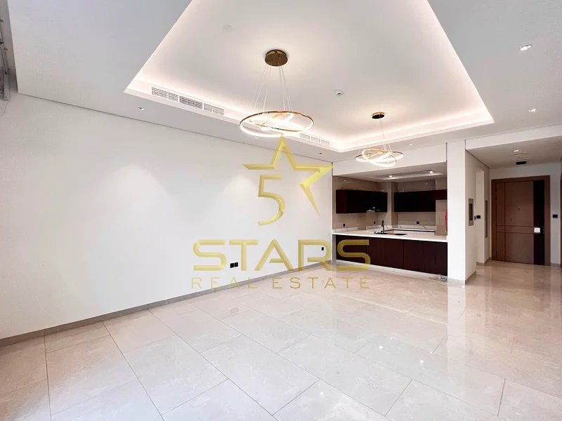 منازل ذكية مع أليكسا | تخطيط مميز | جديدة بالكامل63780462562435113