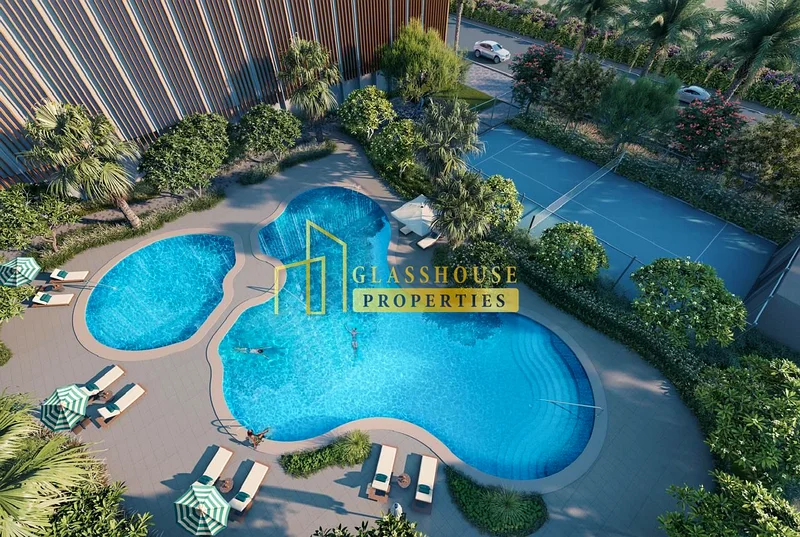 Stunning Location, Only Property with FREE 12 Yr Visa63859414519425113