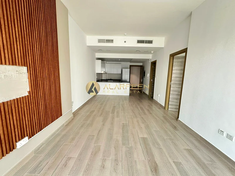 Open View | Prime Location | Ready To Move63781718486531110