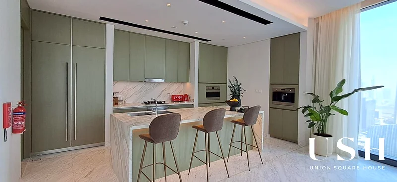 NEWLY FURNISHED |ICONIC VIEWS | 4BR+S+M |02 SERIES63769647516034114