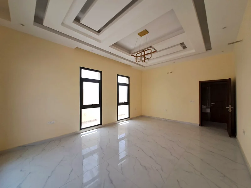 Villa For sale in Ajman at Al Helio2 The Villa is G+2, Roof  Majlis, 2halls, 6master rooms, big kitchen ,pantry And Maid room,63911938290178112