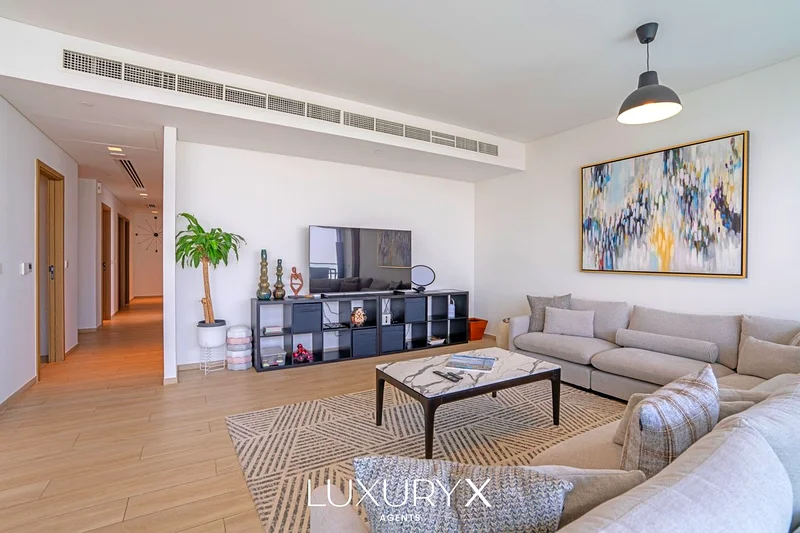 Fully Furnished 3BR | Panoramic Views | High ROI64026611085570114