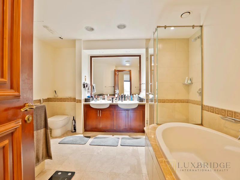 Pool View | Reduced Price| Vacant Soon64007911457667112