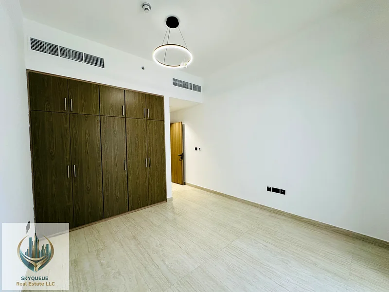 شقة واسعة | مبنى جديد بالكامل | مع أجهزة مطبخ63800291907971112
