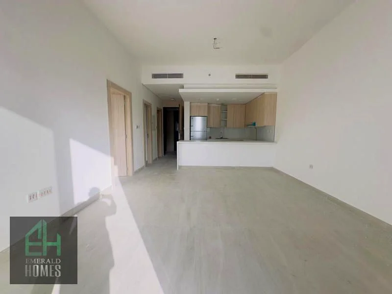 BRIGHT & SPACIOUS  | Freehold Property |  Handover Soon63979305501954110