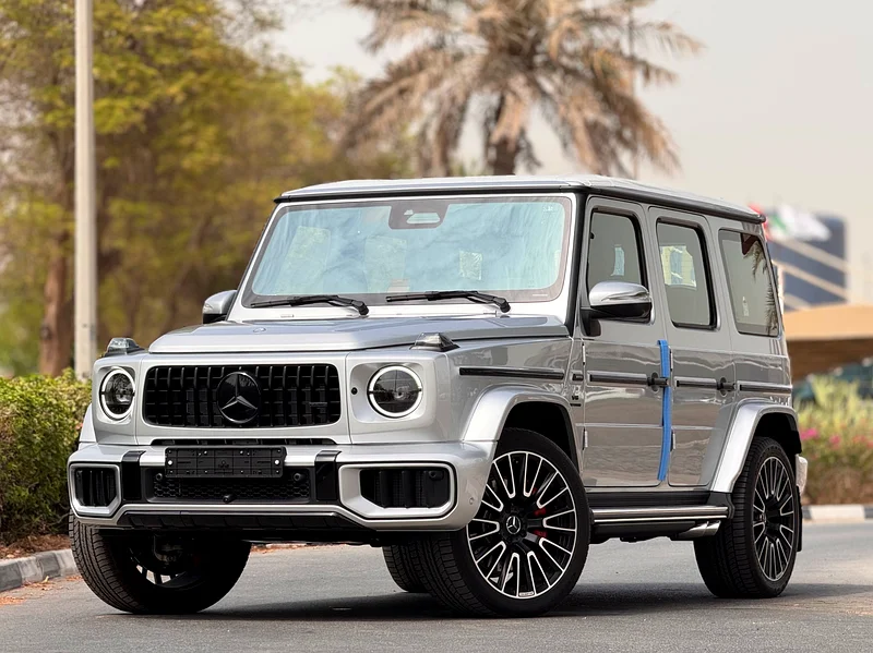 G 63 AMG / BRAND NEW / CARBON FIBER EDITION / FULL OPTION63700466891650110