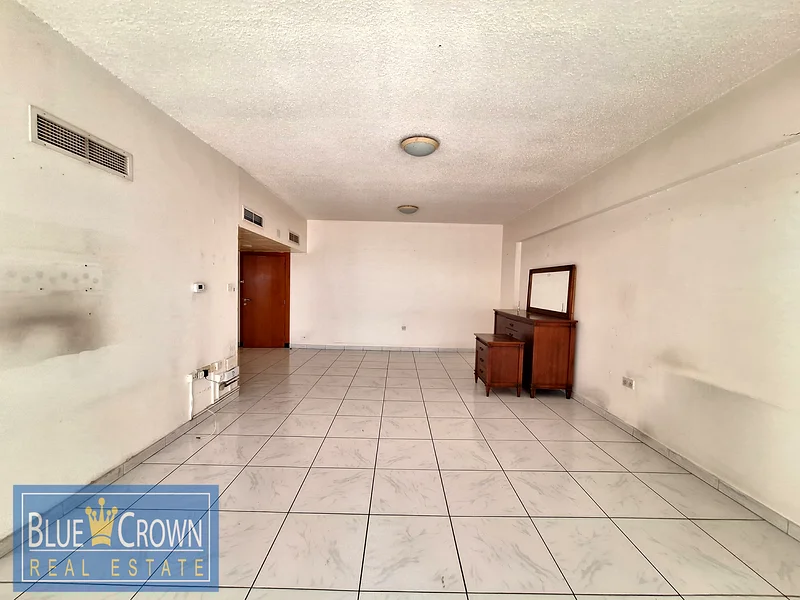 NO COMMISSION / 2 BR / HUGE BALCONY  / BEST LOCATION63767647162114113