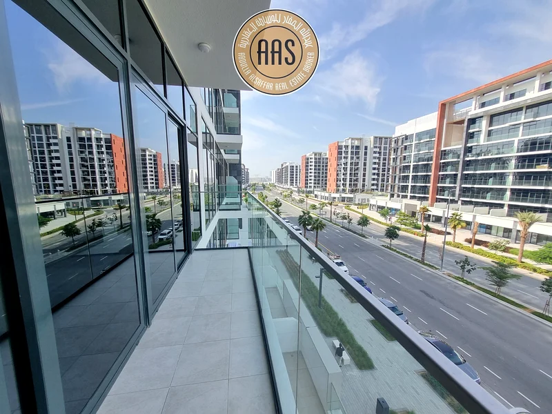 Attractive Layout | Boulevard View | High ROI | Rented Unit63976595364610113