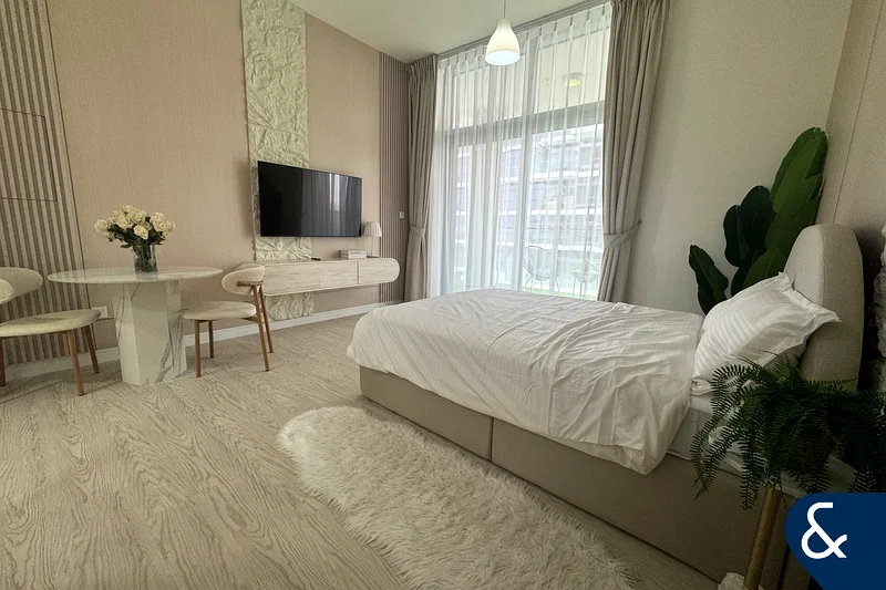 Luxurious Studio | Golf Views | Furnished63739166053507110