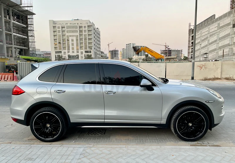 Porsche Cayenne Full Option GCC | Full service History63699038854019114