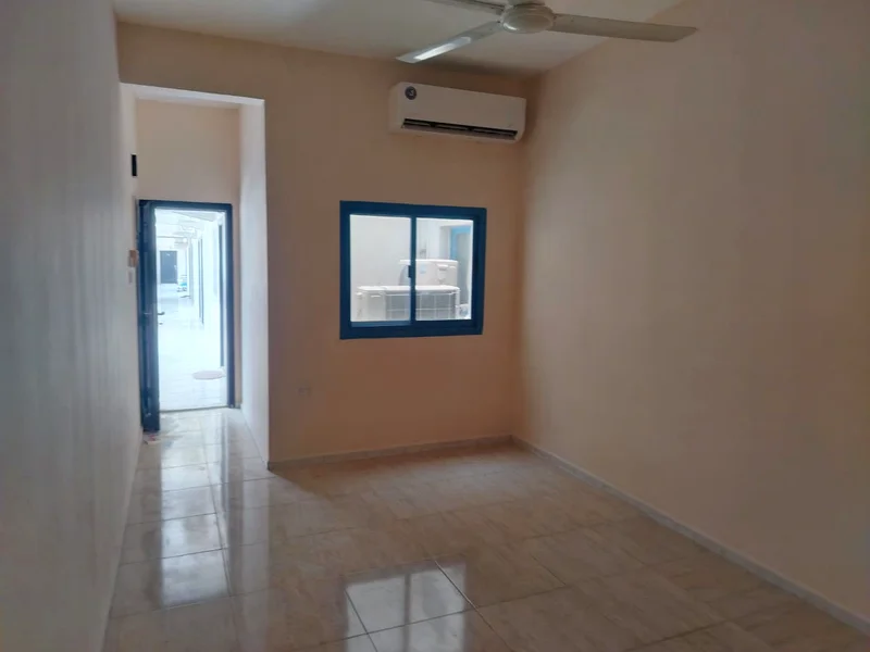 للإيجار السنوي في عجمان. منطقة الرشيدية 1، بالقرب من برج الخاور وشارع خليفة.63809676841346112