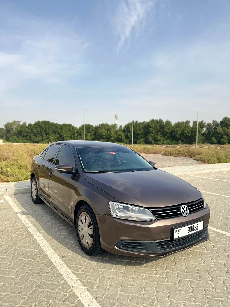 Very clean VW Jetta / 2014 / GCC / well maintained and service history63699034109443111