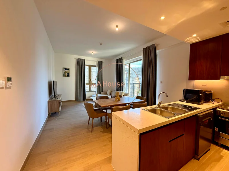Fully Furnished | Partial Seaview | Large Layout63808112663811114