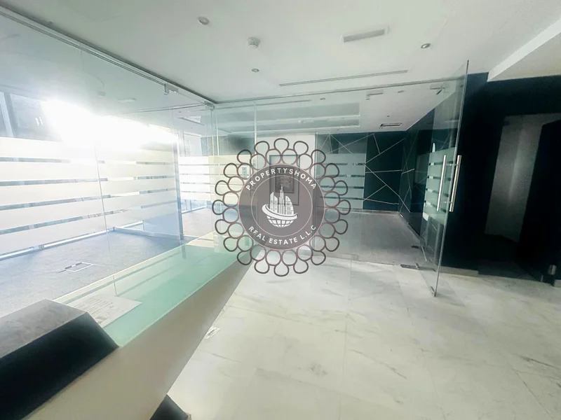 موقع متميز | مجهز بالقرب من وسائل النقل العامة63815336910977113