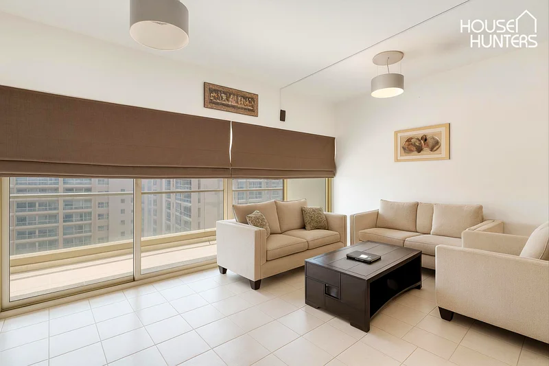 Skyline Oasis | Stunning 2BR plus Study | Prime Location63918985588354112