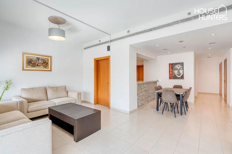 Skyline Oasis | Stunning 2BR plus Study | Prime Location63918985588354111